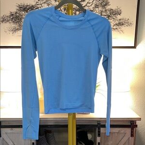 Lululemon Swiftly Tech LS Race Length Women’s Size 4